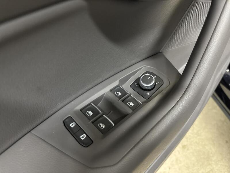 Volkswagen Touareg vaihtoauto