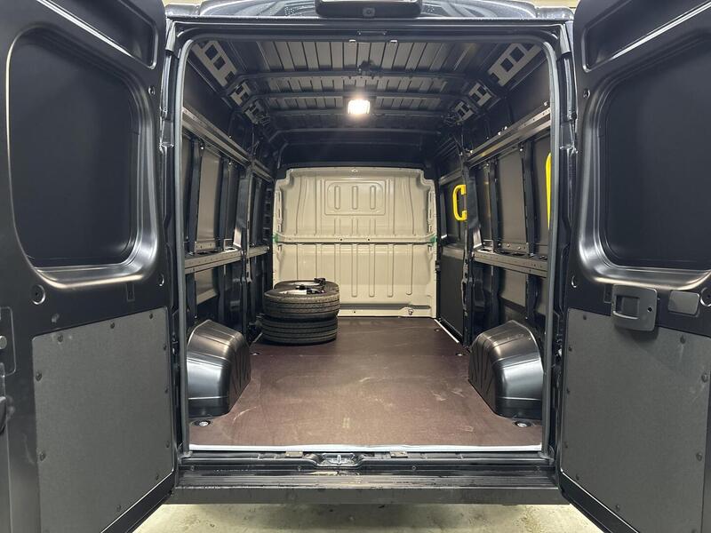 Toyota Proace MAX vaihtoauto