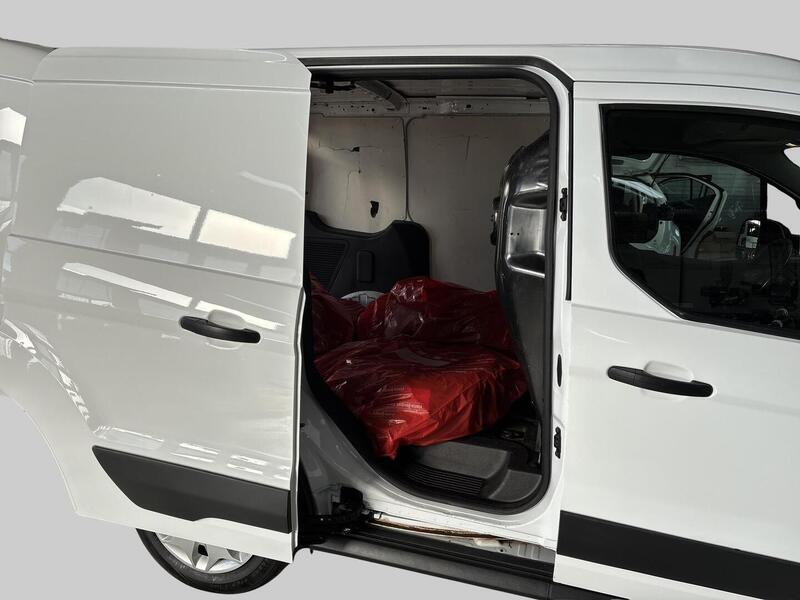 Ford Transit Connect vaihtoauto