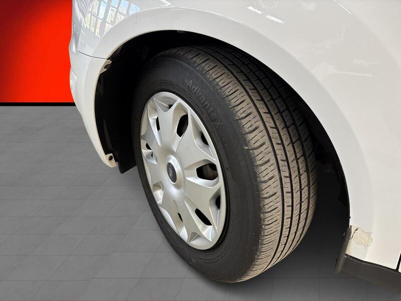 Ford Transit Connect vaihtoauto