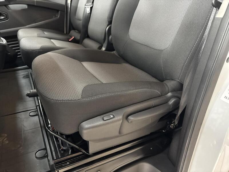 Renault Trafic vaihtoauto