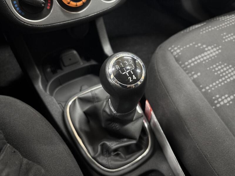 Opel Corsa vaihtoauto