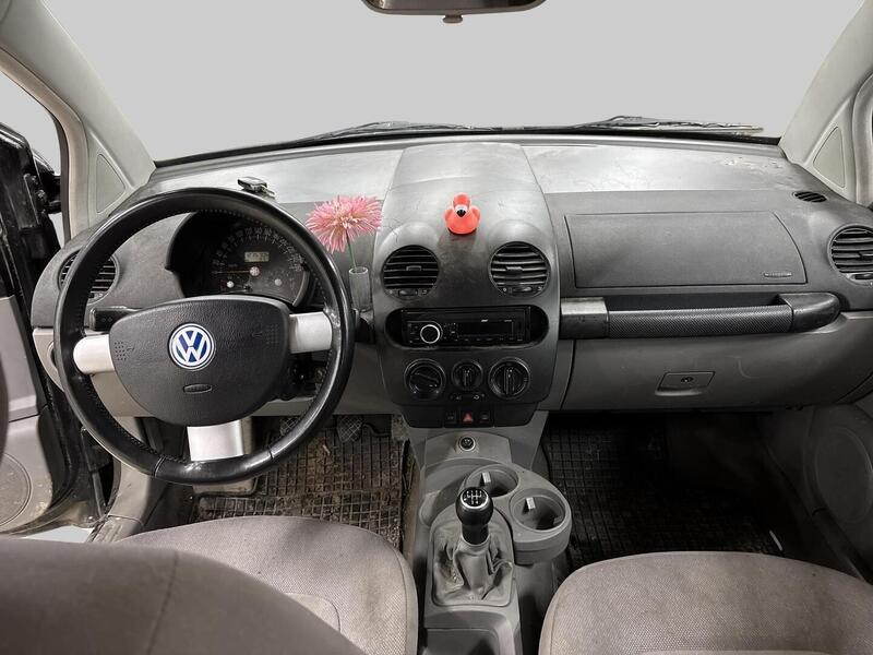 Volkswagen New Beetle vaihtoauto