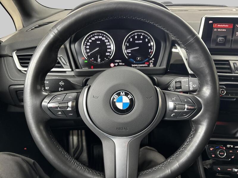 BMW 225 vaihtoauto