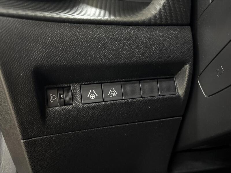 Peugeot 2008 vaihtoauto