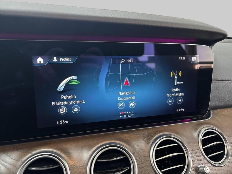 Mercedes-Benz E vaihtoauto