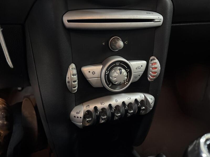 Mini Cooper vaihtoauto