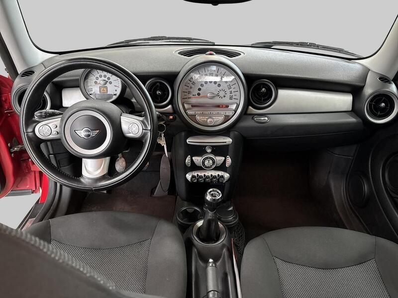 Mini Cooper vaihtoauto