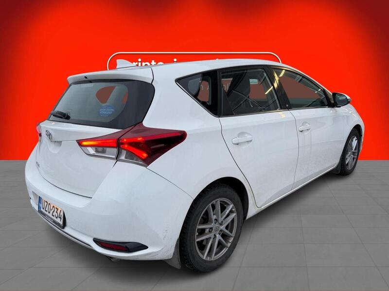 Toyota Auris vaihtoauto