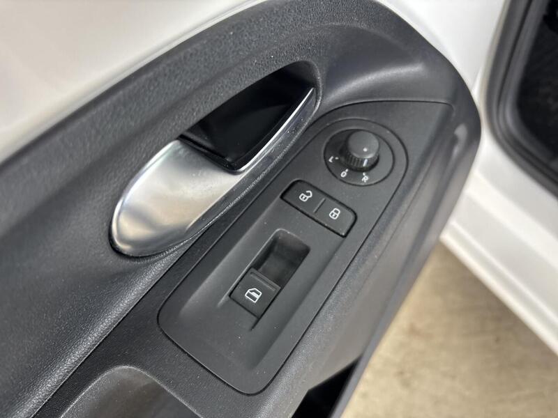 Volkswagen up! vaihtoauto