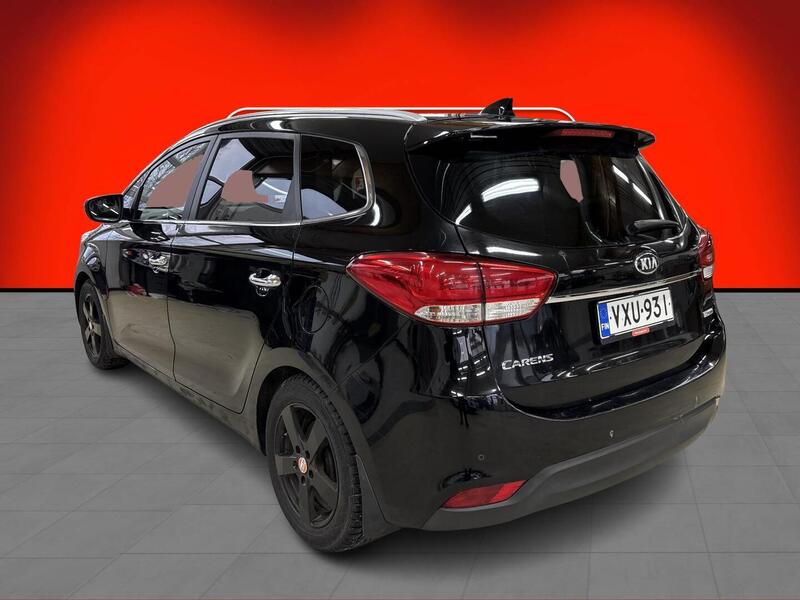 Kia Carens vaihtoauto