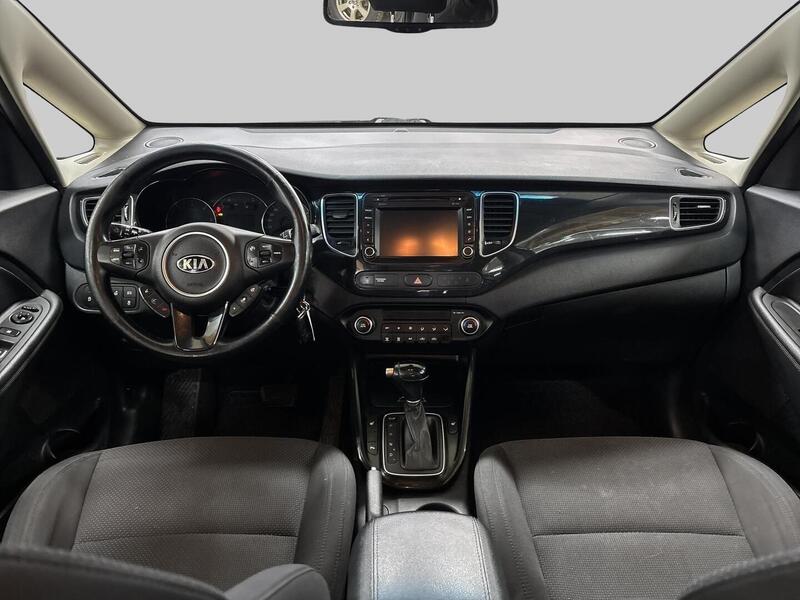 Kia Carens vaihtoauto