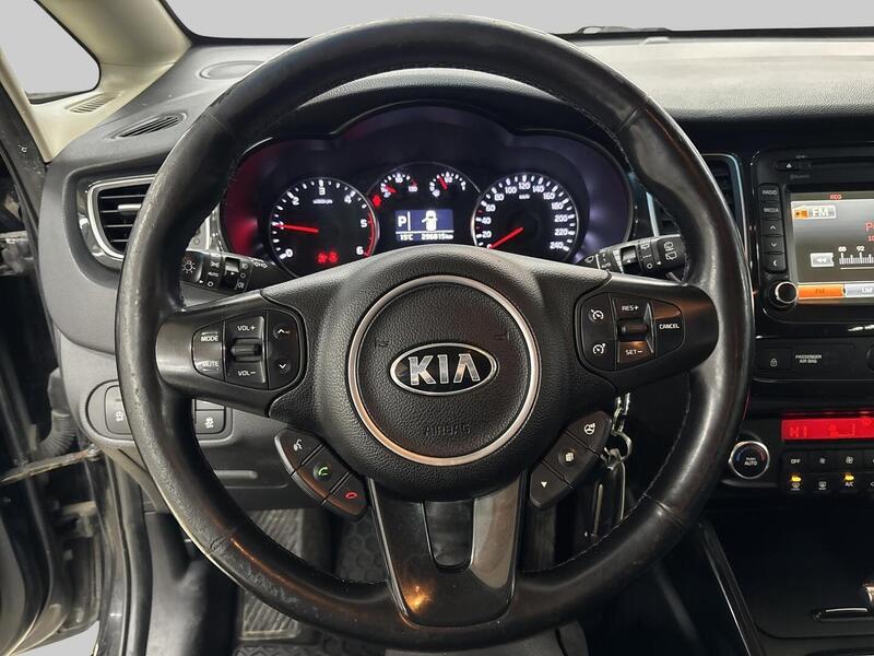 Kia Carens vaihtoauto