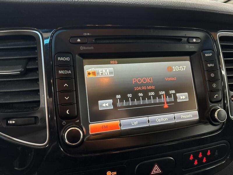 Kia Carens vaihtoauto