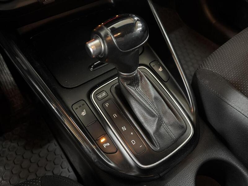 Kia Carens vaihtoauto