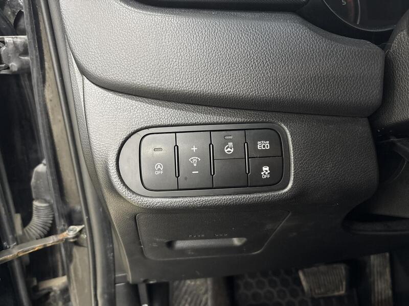 Kia Carens vaihtoauto