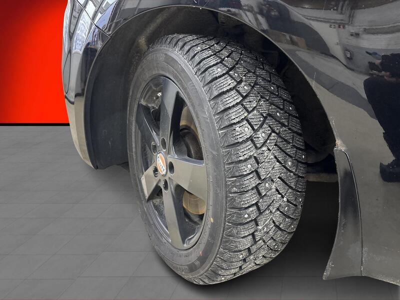 Kia Carens vaihtoauto