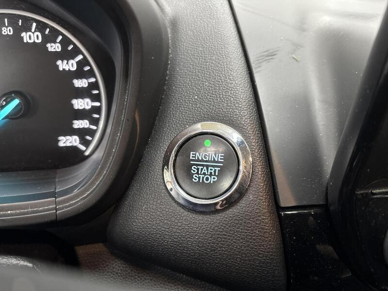 Ford Ecosport vaihtoauto