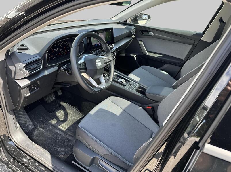 SEAT Leon Sportstourer vaihtoauto