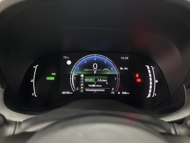 Toyota Yaris Cross vaihtoauto