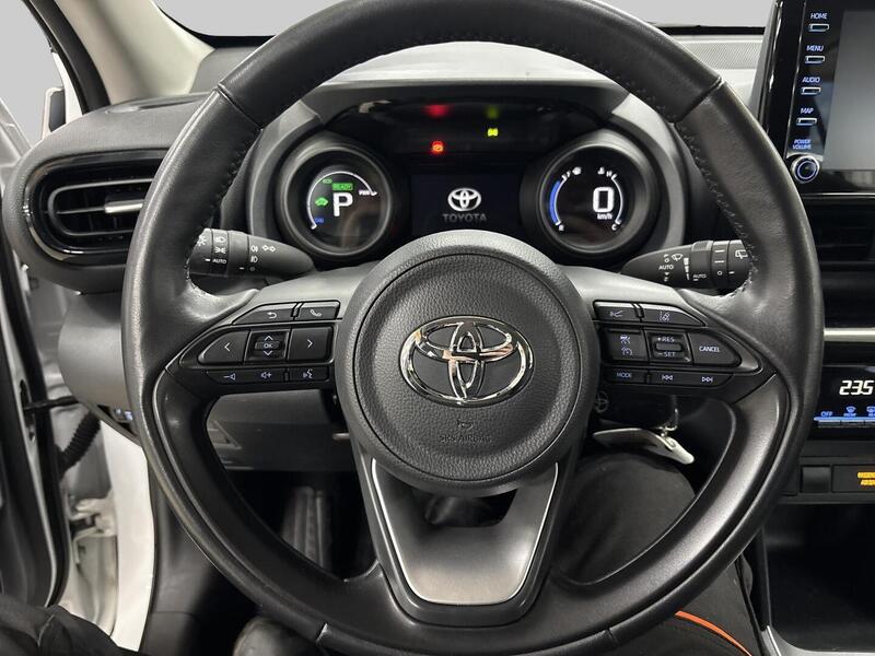 Toyota Yaris Cross vaihtoauto