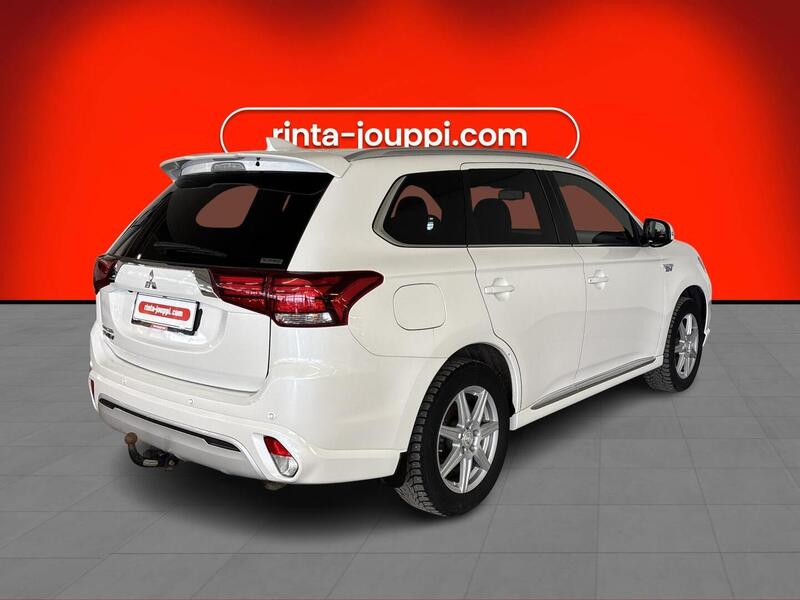 Mitsubishi Outlander PHEV vaihtoauto