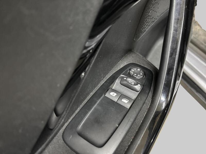 Peugeot 2008 vaihtoauto