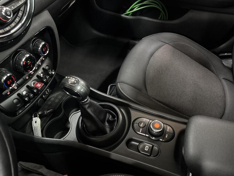 Mini Clubman vaihtoauto