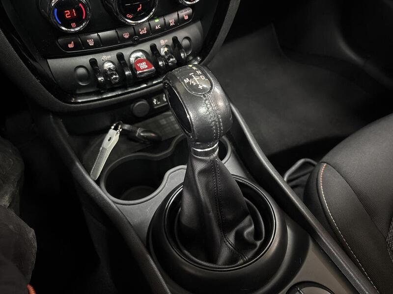 Mini Clubman vaihtoauto