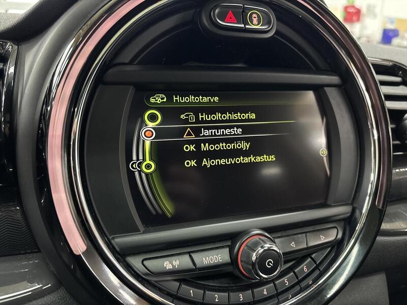 Mini Clubman vaihtoauto