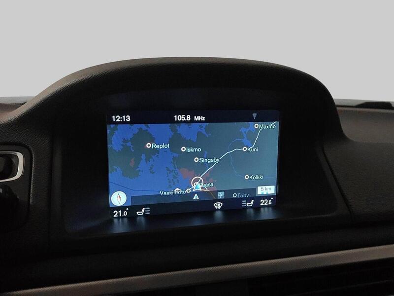 Volvo V70 vaihtoauto