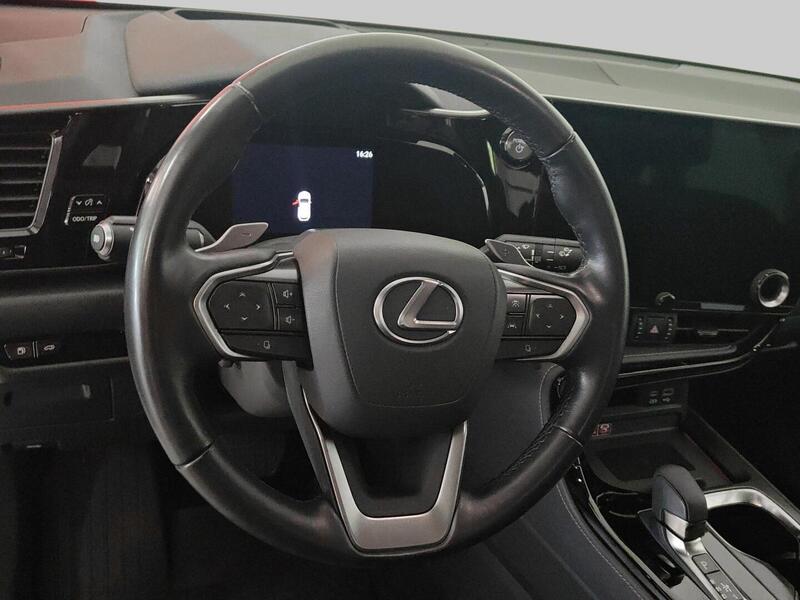 Lexus NX vaihtoauto