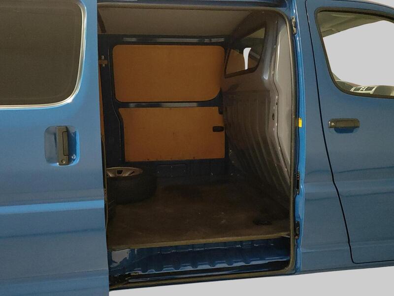 Toyota Hiace vaihtoauto