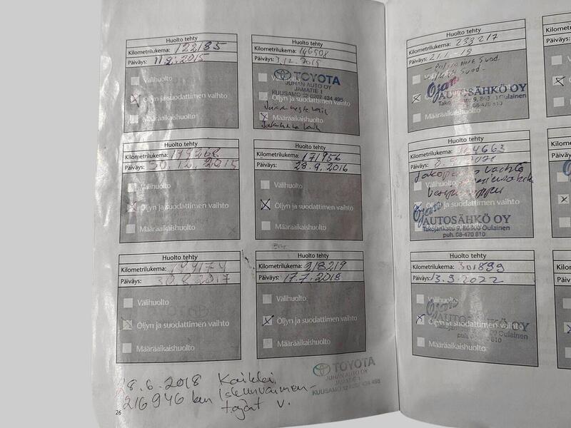 Toyota Hiace vaihtoauto