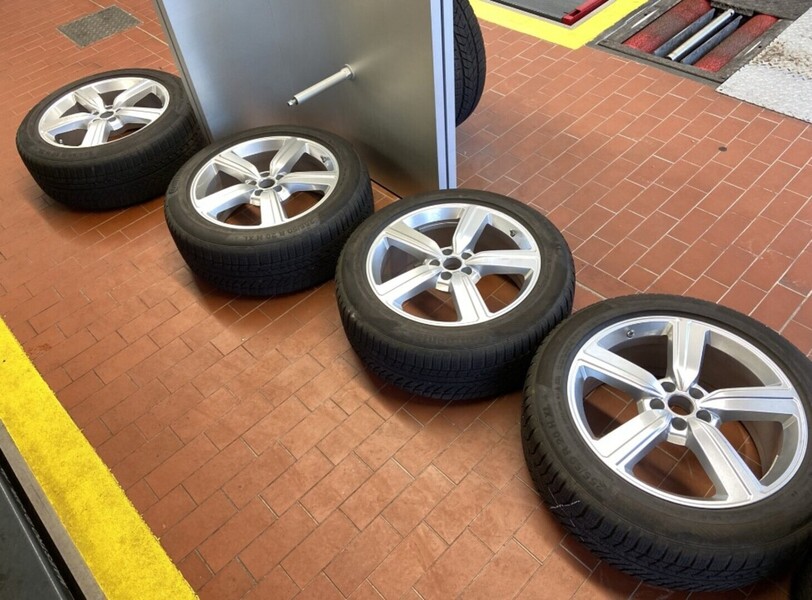 Audi Q8 e-tron vaihtoauto