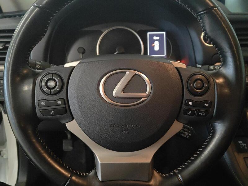 Lexus CT vaihtoauto