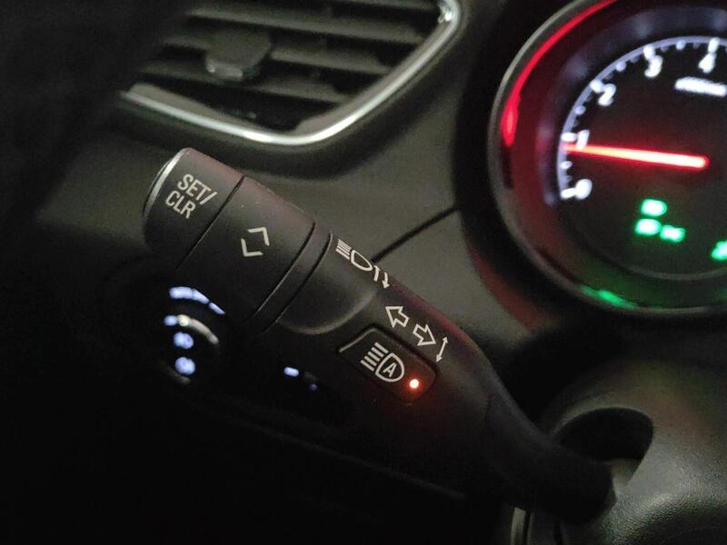 Opel Grandland X vaihtoauto