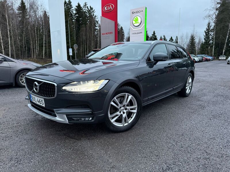 Volvo V90 Cross Country vaihtoauto