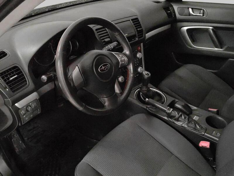 Subaru Legacy vaihtoauto