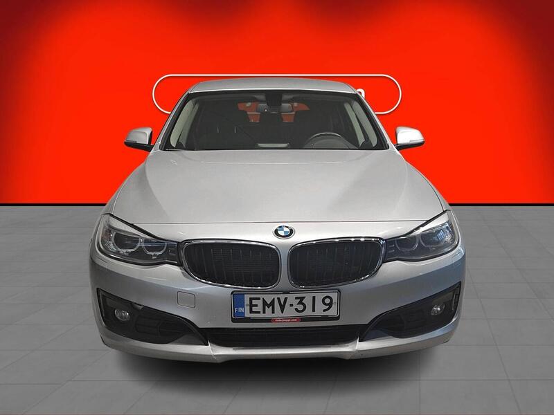BMW 320 vaihtoauto