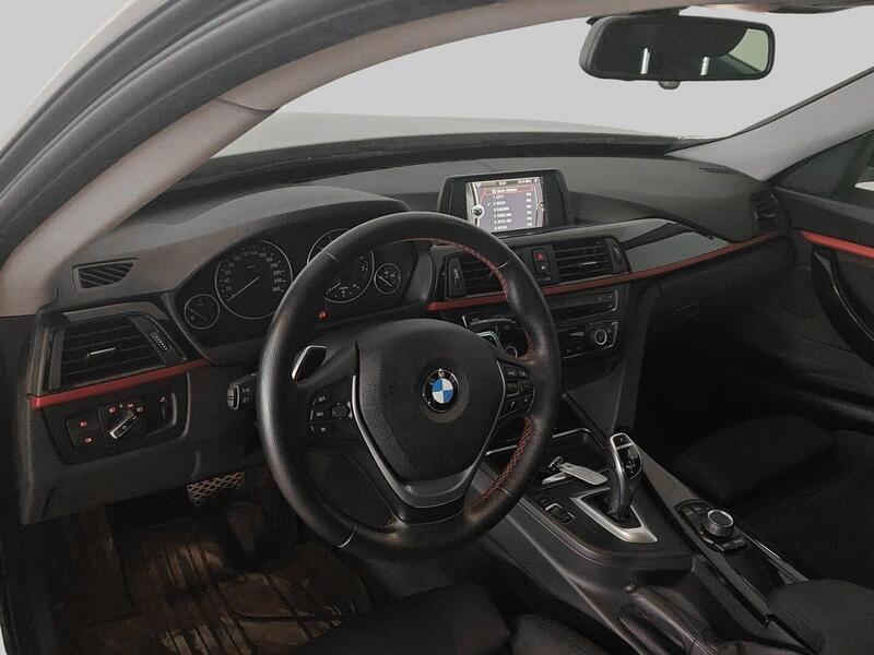 BMW 320 vaihtoauto
