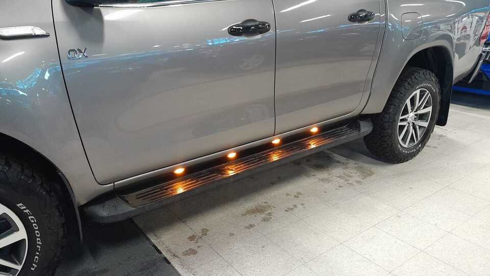 Toyota Hilux vaihtoauto