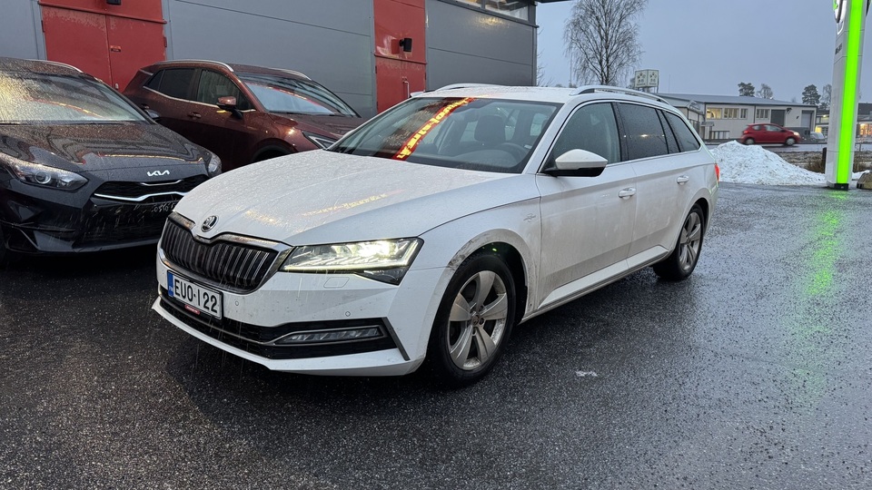 Skoda Superb vaihtoauto