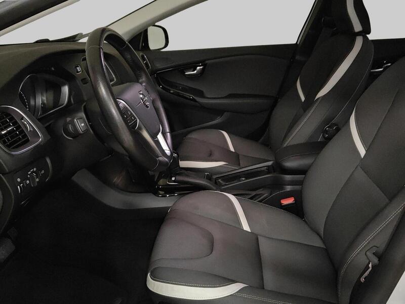 Volvo V40 vaihtoauto