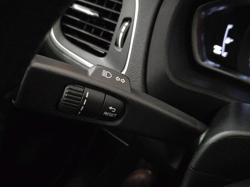 Volvo V40 vaihtoauto