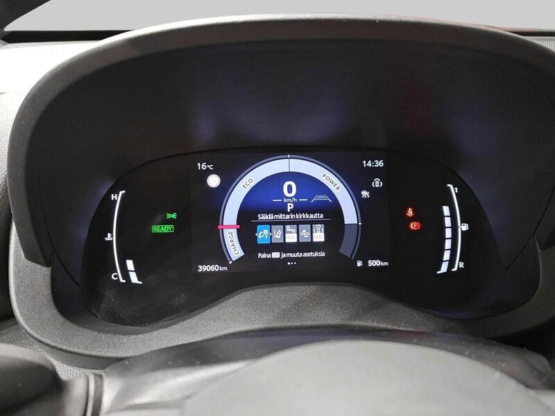 Toyota Yaris Cross vaihtoauto