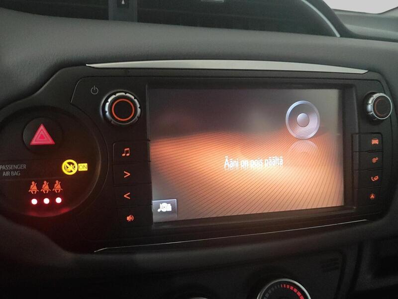 Toyota Yaris vaihtoauto