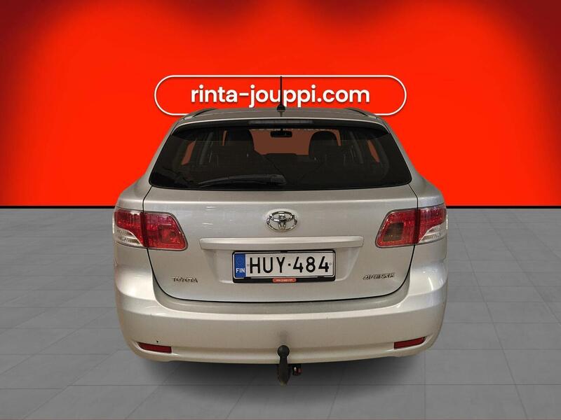 Toyota Avensis vaihtoauto