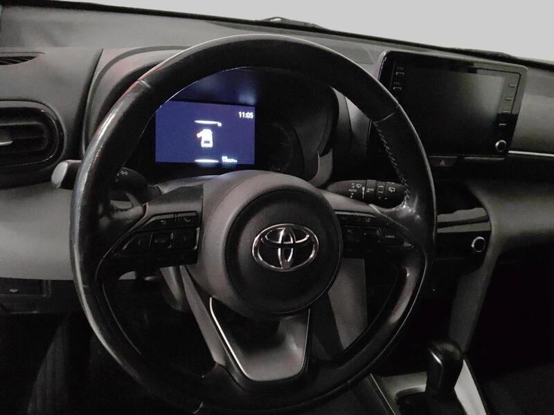 Toyota Yaris Cross vaihtoauto