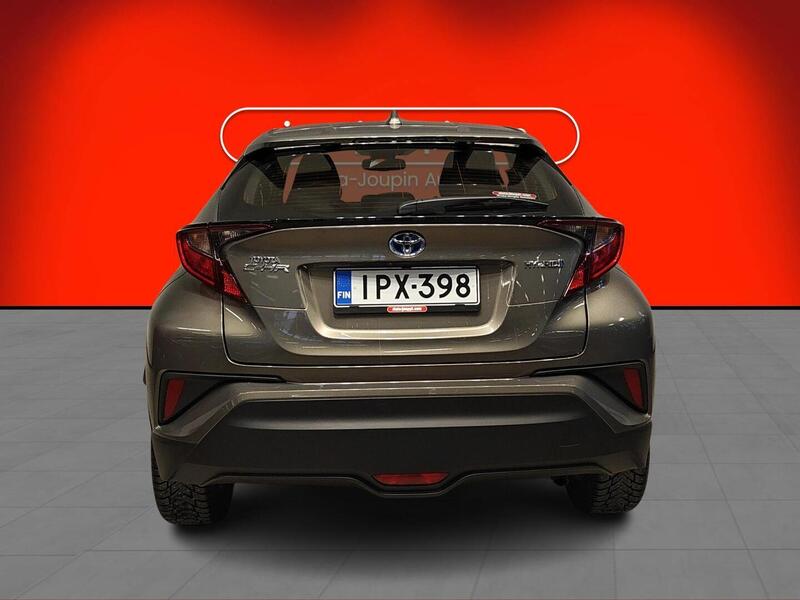 Toyota C-HR vaihtoauto